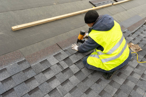 Roof Gutter Cleaning in Troutdale, OR